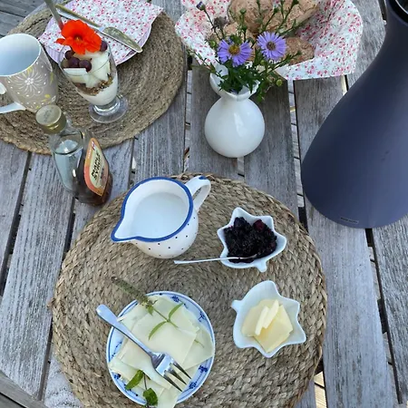 فندق مبيت وإفطار Bergliot Hundested